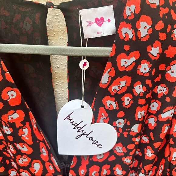 NWT Buddy Love Parker Deep V-Neck Dress - Red Cherry Bomb  Abstract Art To Wear - Picture 6 of 12